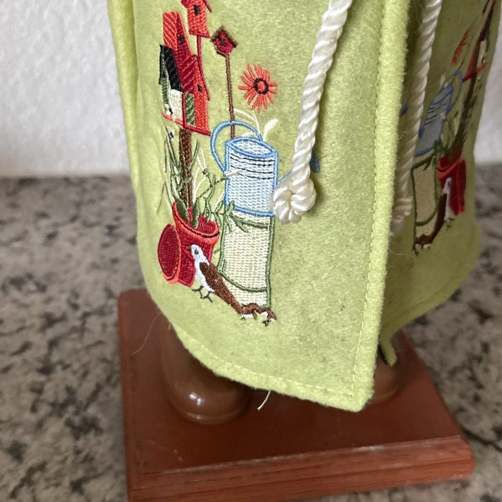 SANTA Christmas Figure Spring Time 21 INCHES TALL Bird Lover Bird Watcher Nature